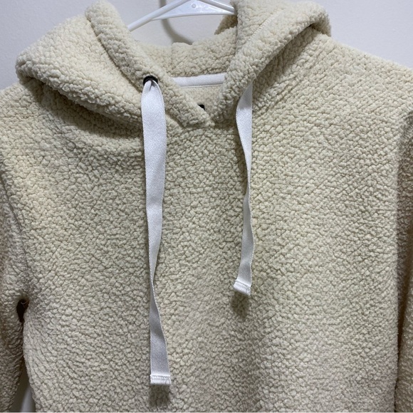 WOMEN'S abercrombie & fitch soft AF sherpa pullover hoodie -Size SMALL- … - Picture 2 of 5